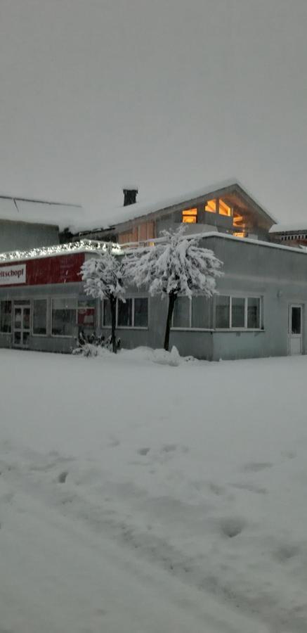 Ferienwohnung Muehlburger Lienz Exteriör bild